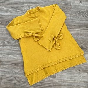 Women’s sweater from Dry Goods